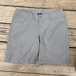 Kuhl Treker Shorts 8” size 4